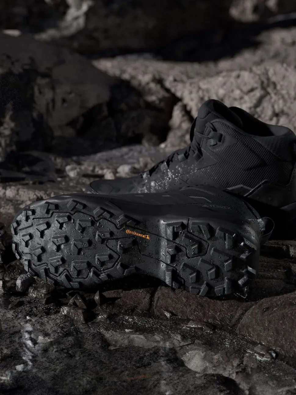 adidas Black Terrex Skychaser AX5 Mid GORE-TEX Hiking Trainers