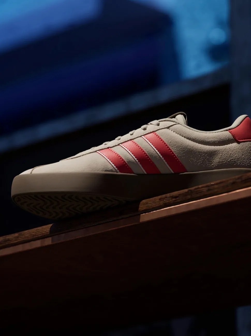 adidas Brown light VL Court Trainers