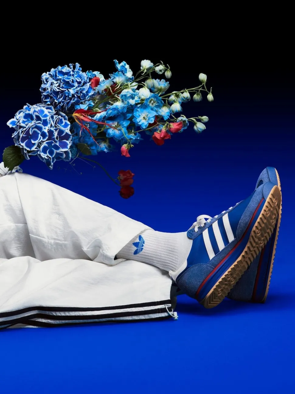 adidas Originals Blue SL 72 RS Trainers