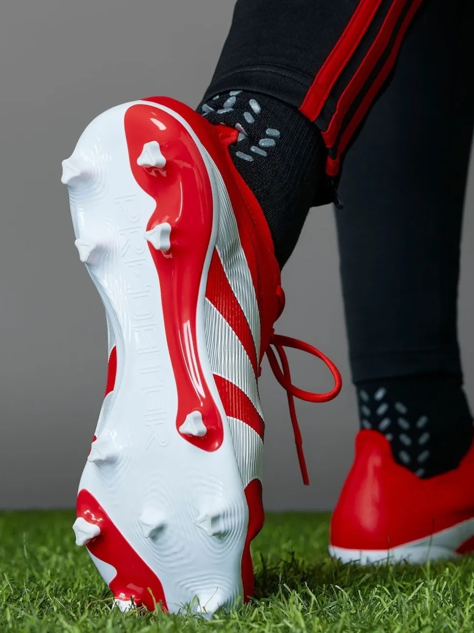 adidas Red Predator League Fg/MG Football Boots