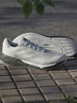 adidas White Supernova Stride 2 M Trainers