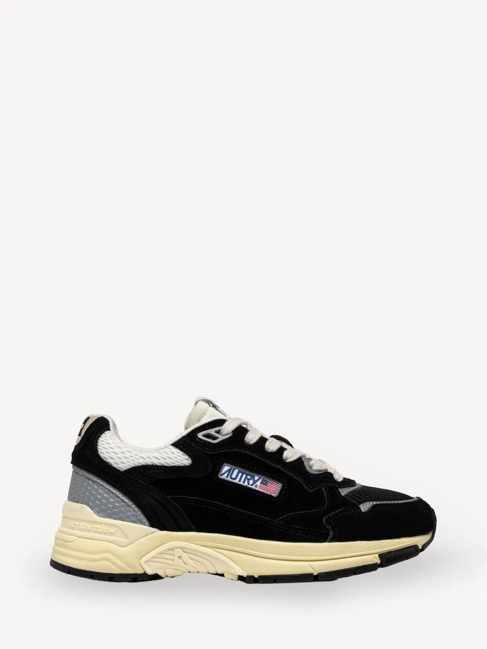 AUTRY Black Hyperway Low Top Trainers
