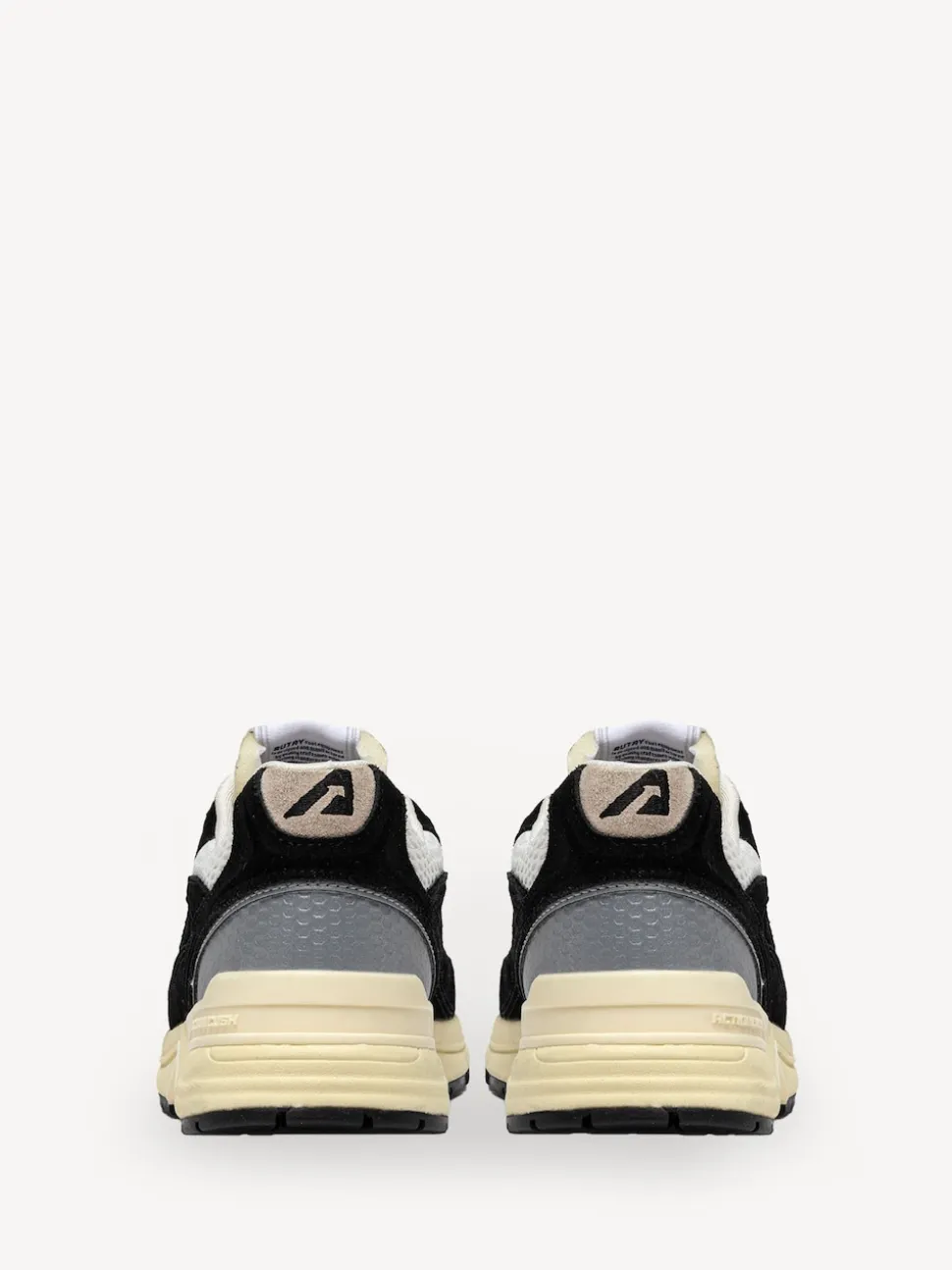 AUTRY Black Hyperway Low Top Trainers