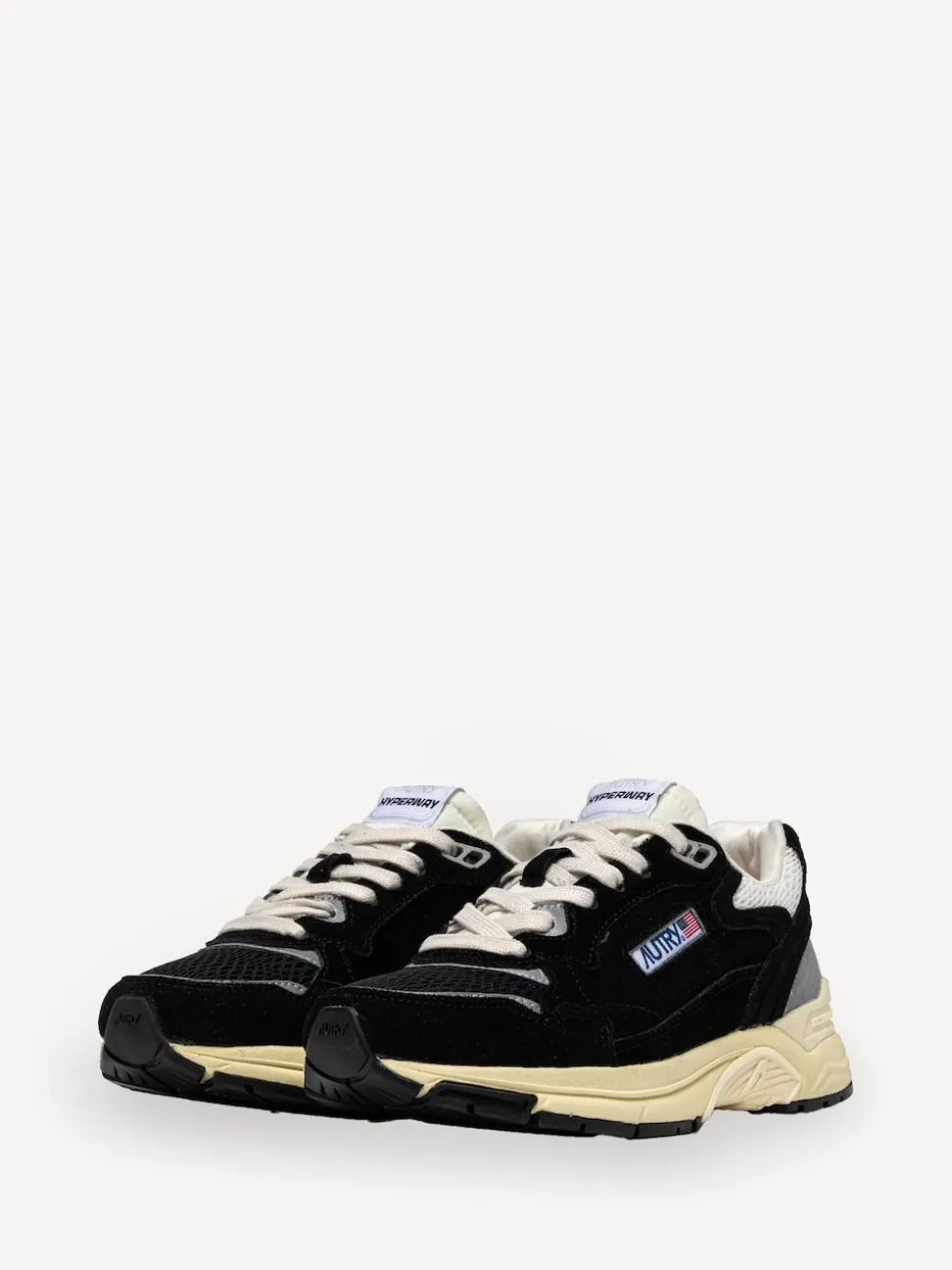 AUTRY Black Hyperway Low Top Trainers