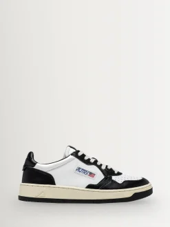 AUTRY Black Mans Medalist Low Trainers