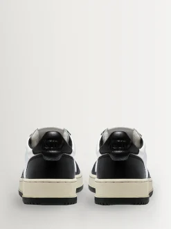 AUTRY Black Mans Medalist Low Trainers