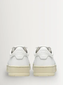 AUTRY White Mans Medalist Low Trainers
