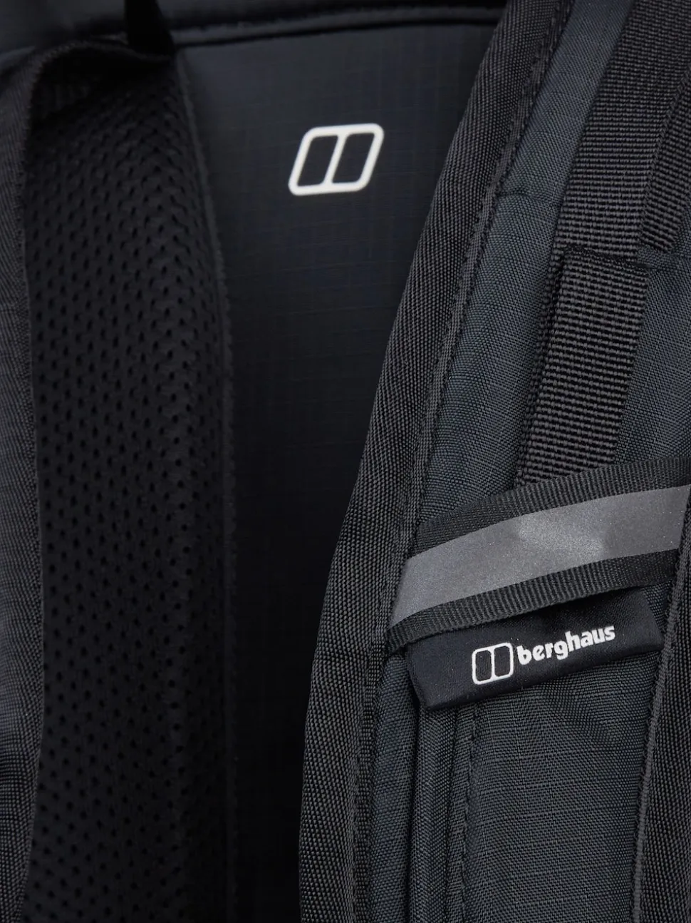 Berghaus Black 24/7 365 U28 Backpack