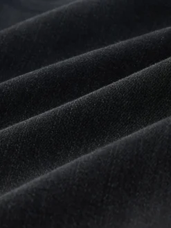 Black - ThermoGen Straight Fit Motionflex Jeans