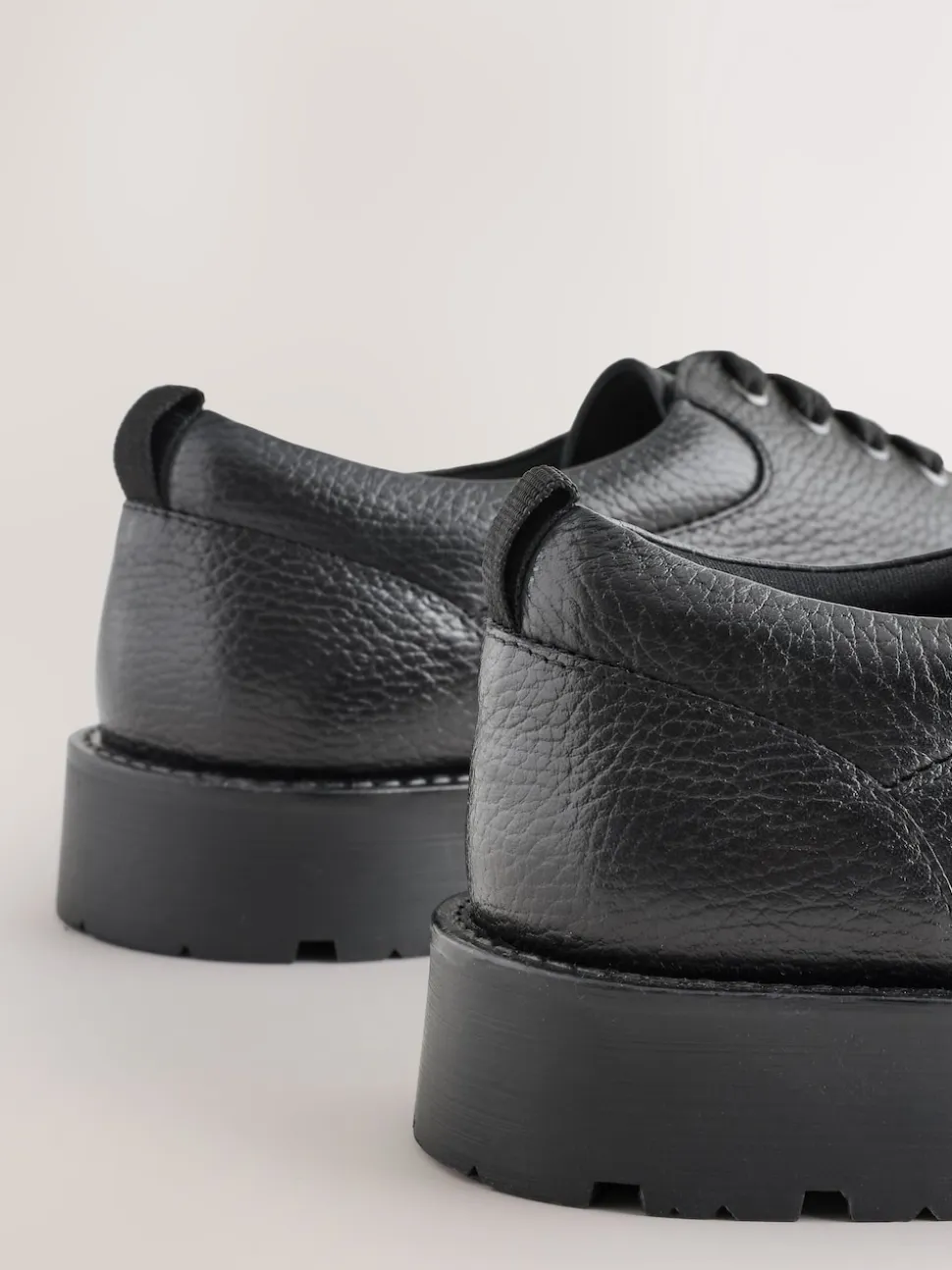 Black Apron Leather Shoes
