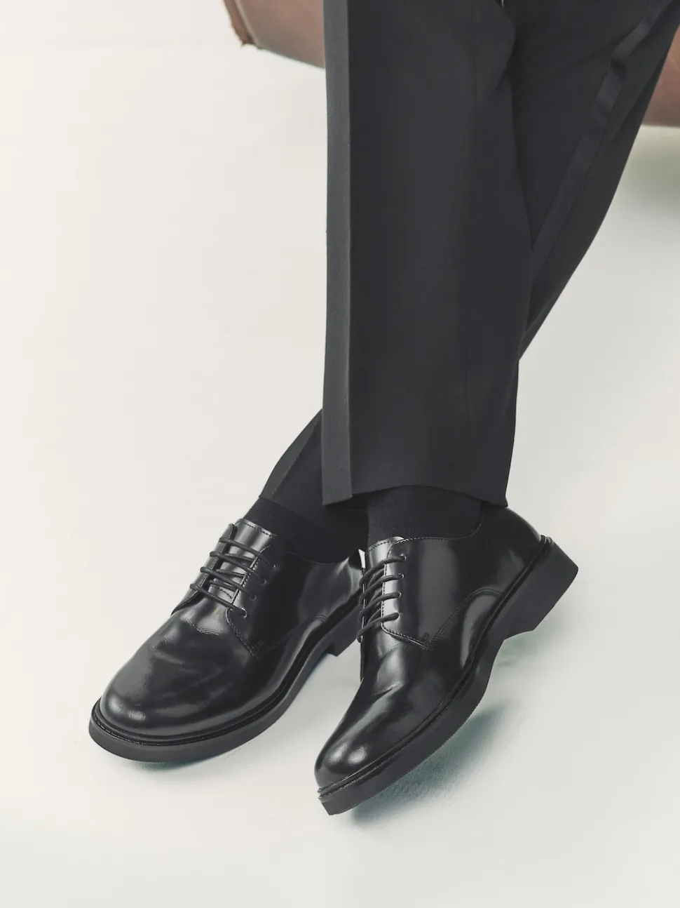 Black Hi-Shine Leather Derby Shoes