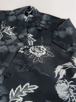 Black Japanese Style Print Short Sleeve Shirt