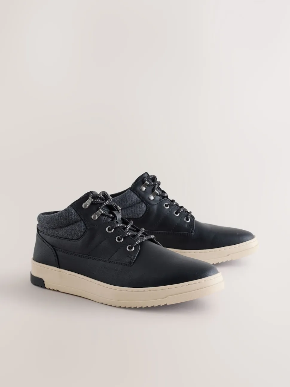 Black Knitted Collar Ankle Boots