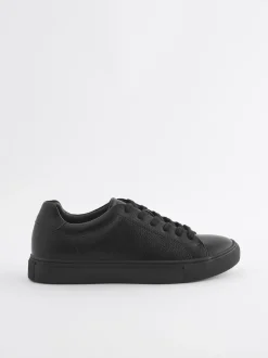 Black Minimal Trainers
