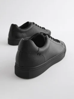 Black Minimal Trainers