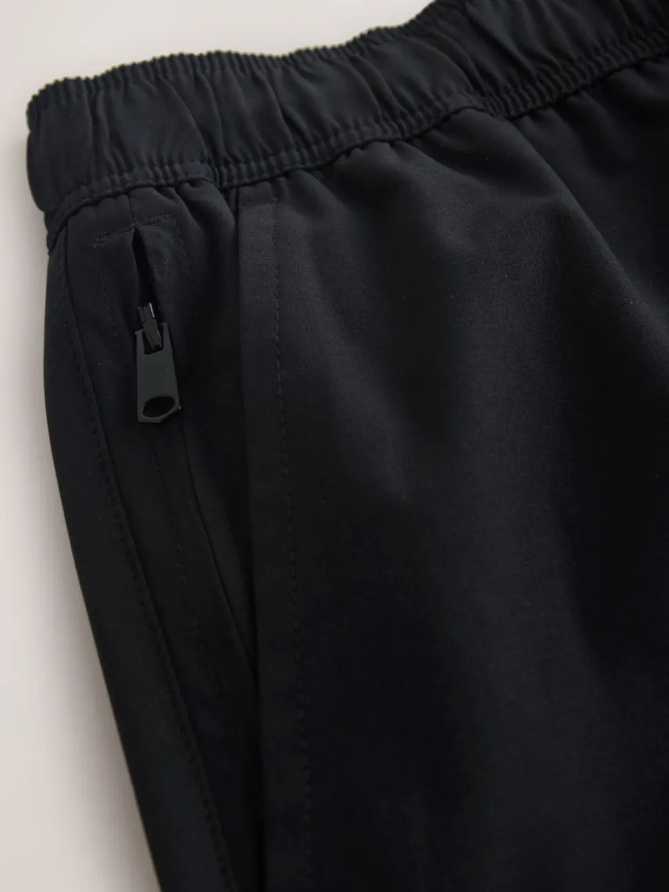 Black Motion-Flex 5 Inch Swim Shorts