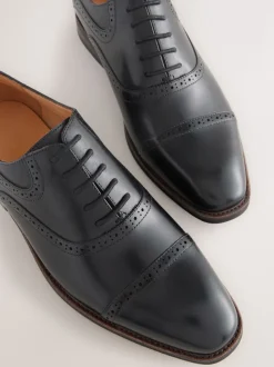 Black Oxford Toecap Shoes