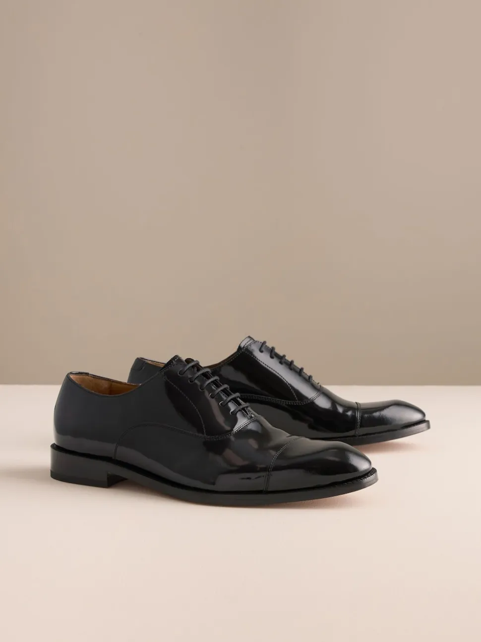 Black Patent Leather Oxford Toe Cap Shoes