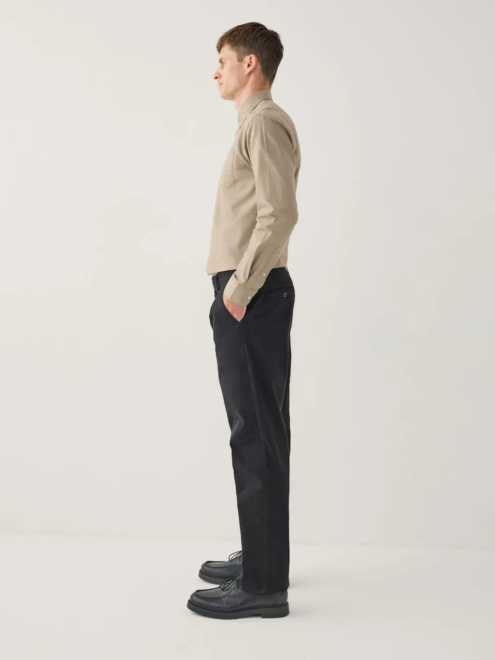 Black Regular Tapered Fit Single Pleated Stretch Chinos Trousers