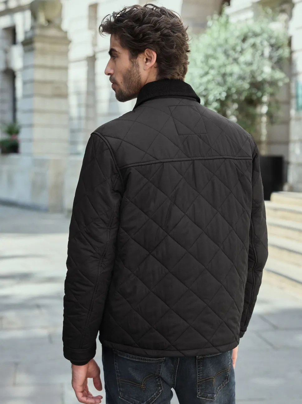 Black Shower Resistant Diamond Quilt Corduroy Collared Jacket