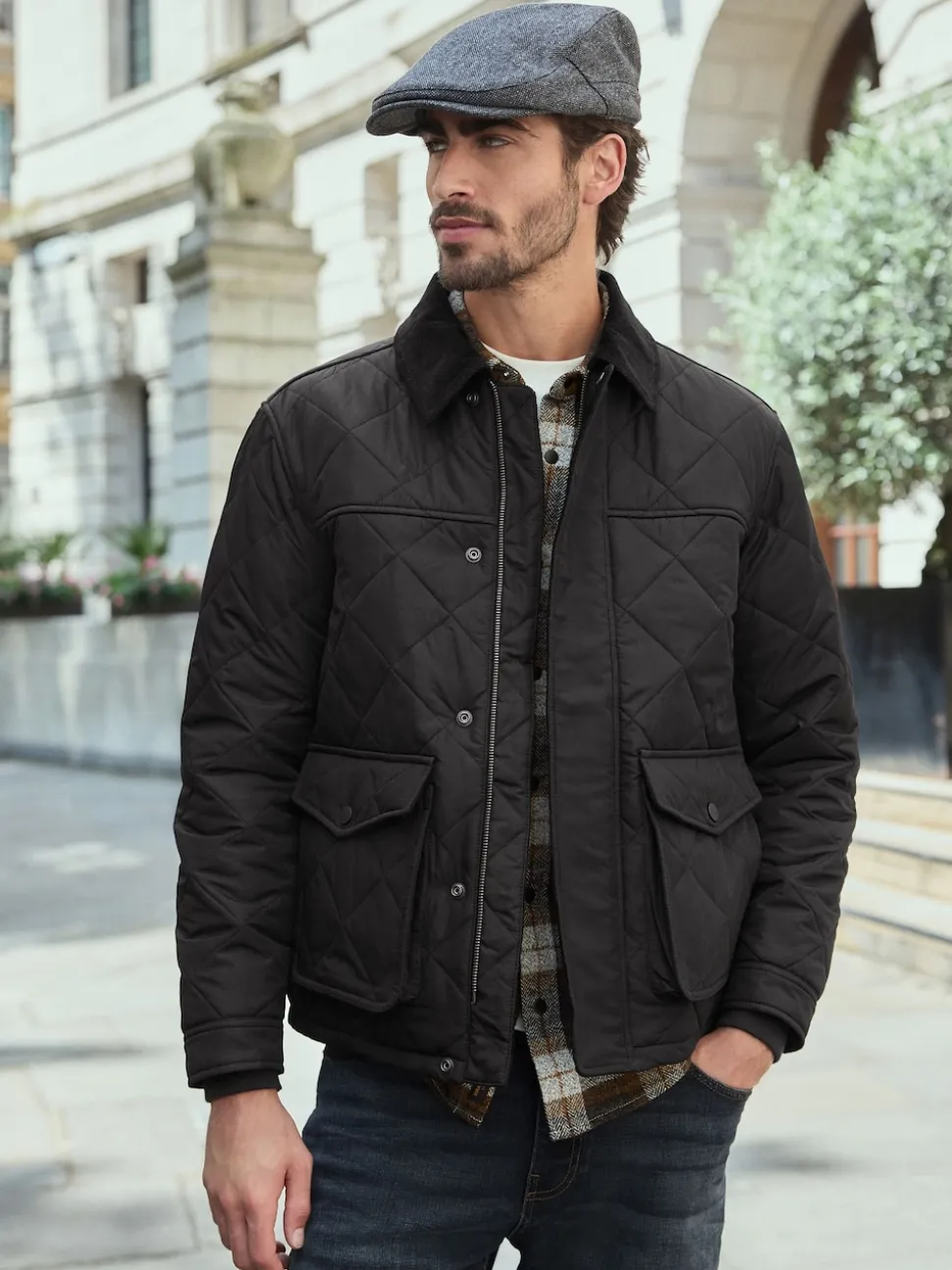 Black Shower Resistant Diamond Quilt Corduroy Collared Jacket
