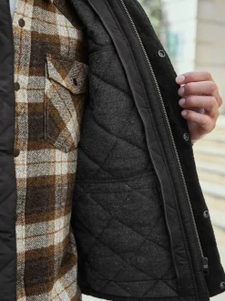 Black Shower Resistant Diamond Quilt Corduroy Collared Jacket