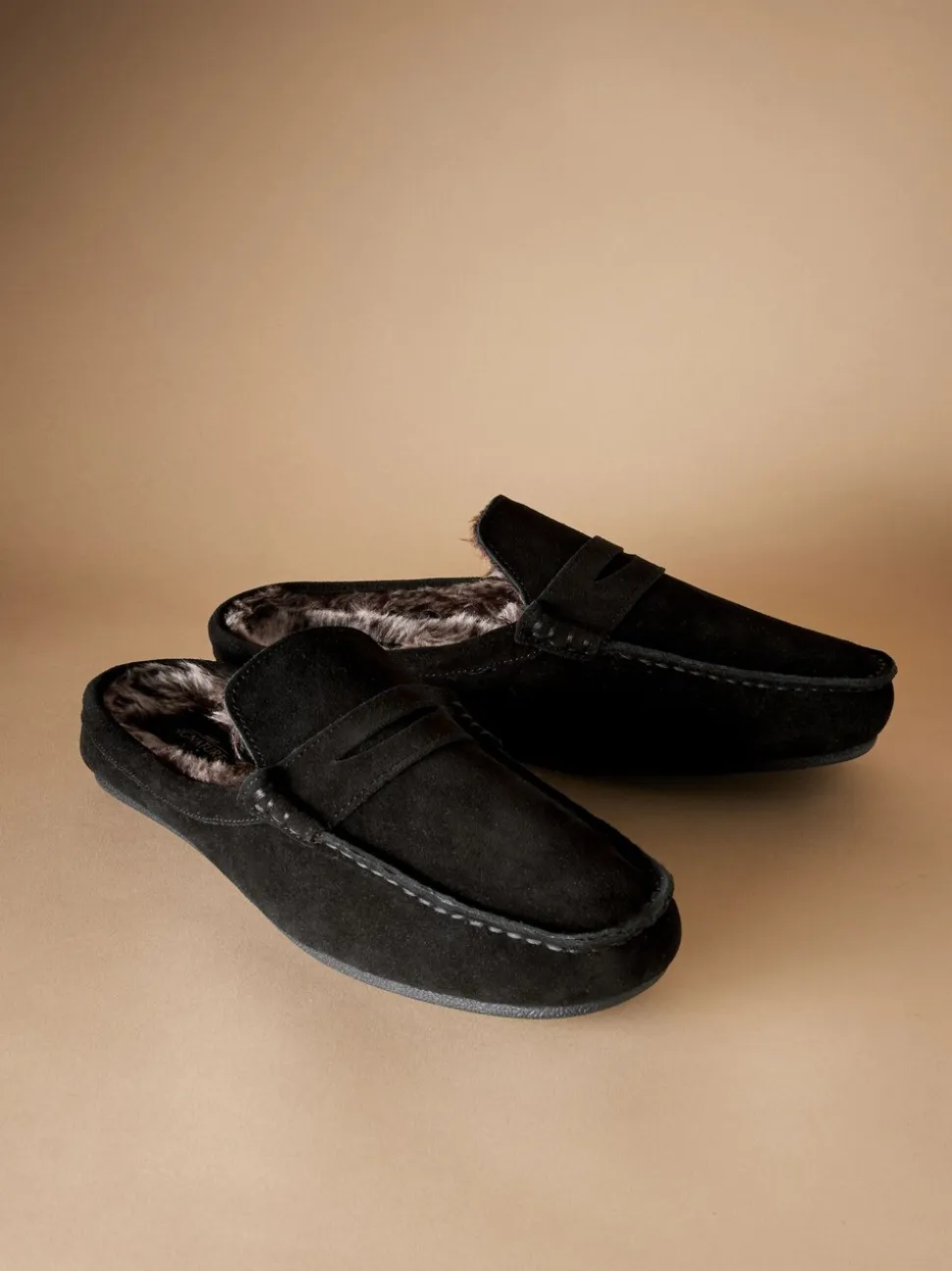 Black Signature Faux Fur Lined Moccasin Mule Slippers