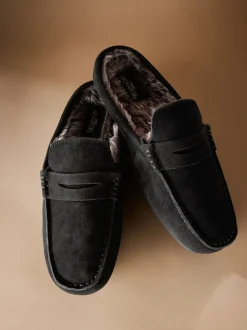 Black Signature Faux Fur Lined Moccasin Mule Slippers