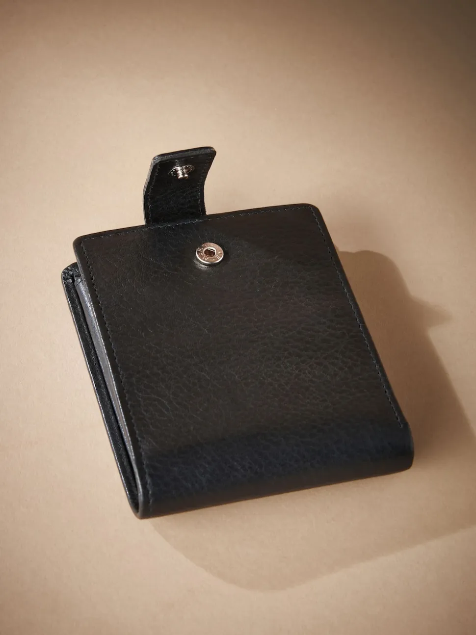 Black Signature Leather Extra Capacity Wallet