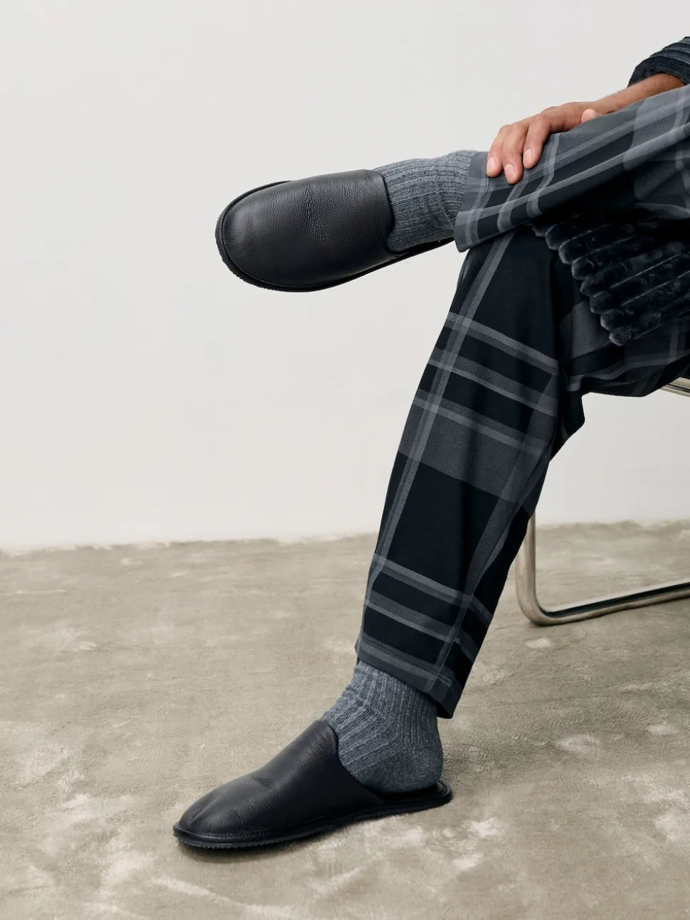 Black Signature Leather Mule Slippers