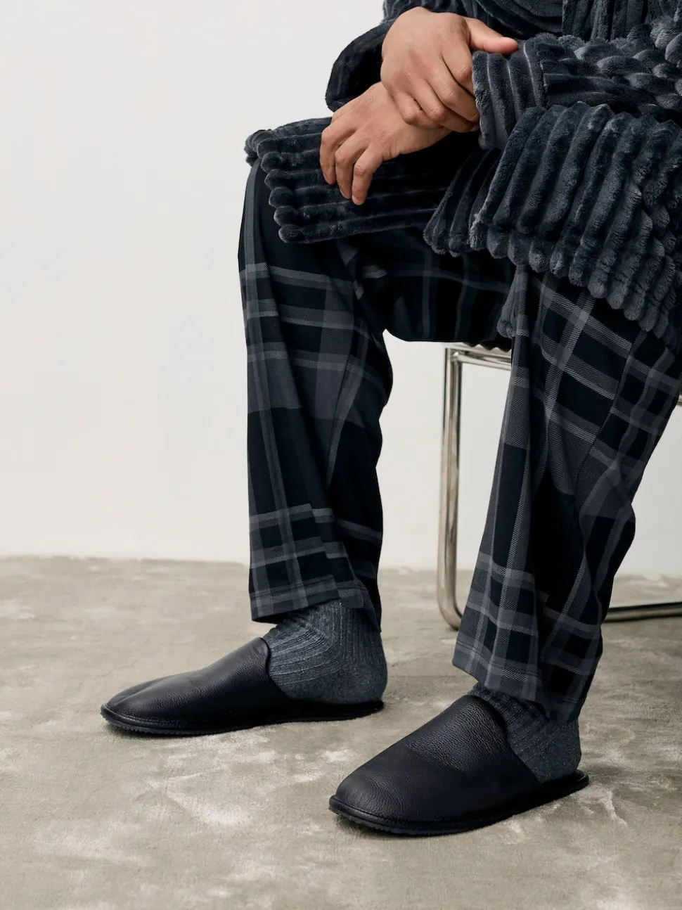 Black Signature Leather Mule Slippers