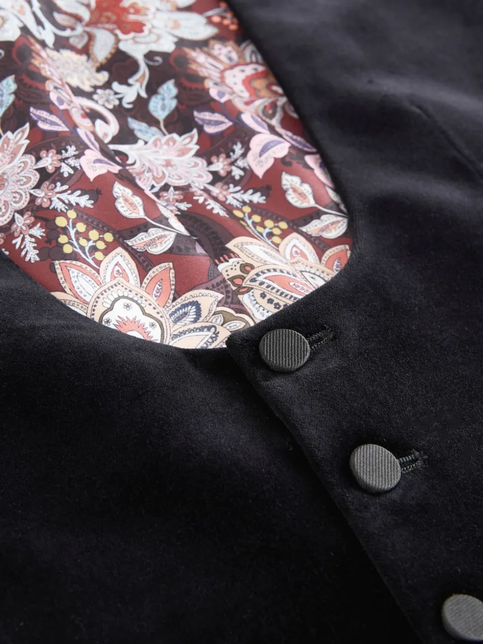 Black Signature Pontoglio Italian Velvet Waistcoat