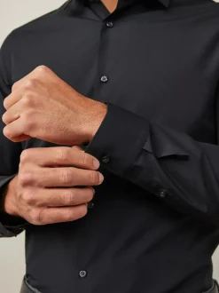 Black Slim Fit Easy Care Single Cuff Smart Shirt