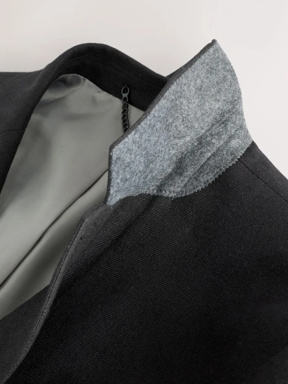 Black Slim Fit Linen-Blend Suit Jacket