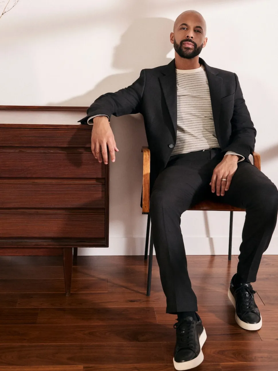 Black Slim Fit Linen-Blend Suit Jacket