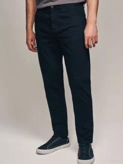 Black Solid Regular Tapered Fit Classic Stretch Jeans