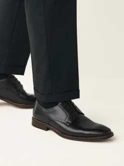Black Standard Fit Leather Contrast Sole Derby Shoes