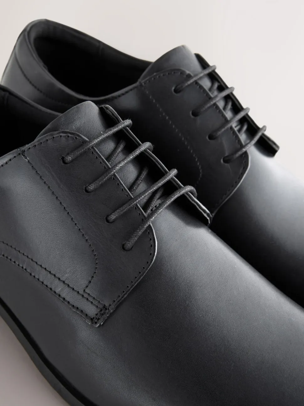 Black Standard Fit Leather Plain Derby Shoes
