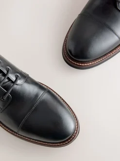 Black Toecap Leather Boots