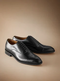 Black Wide Fit Signature Leather Sole Oxford Toe Cap Shoes