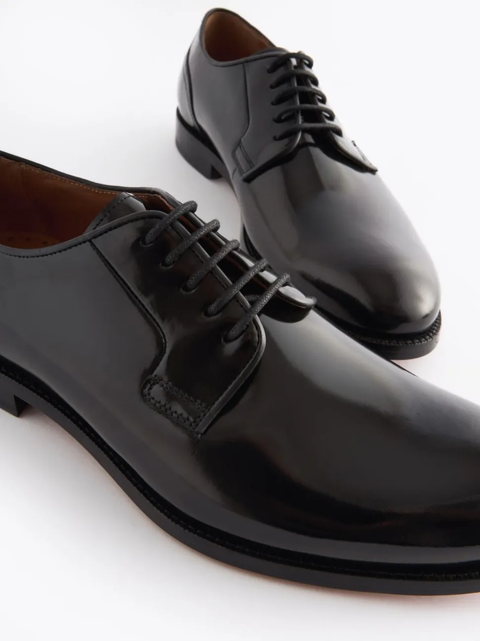 Black Wide Fit Signature Leather Sole Derby Shoes