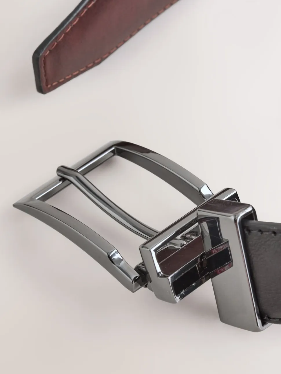 Black/Brown Reversible Belt