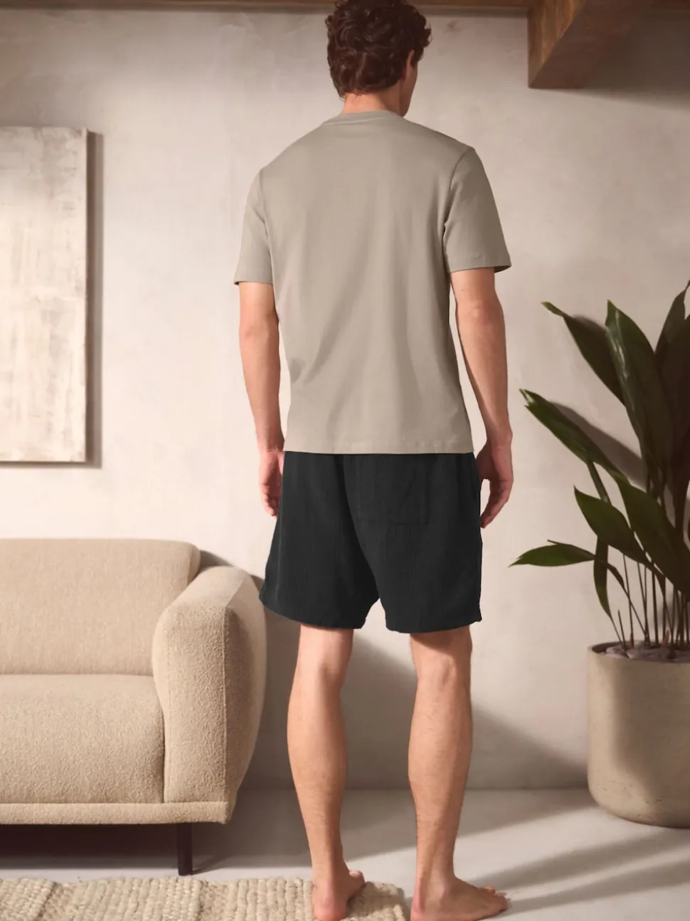Black/Neutral Brown Short Sleeve T-Shirt With Cheesecloth Texture Shorts