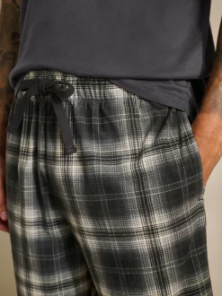 Black/White Monochrome Check Motionflex Cosy Shorts Pyjamas Set