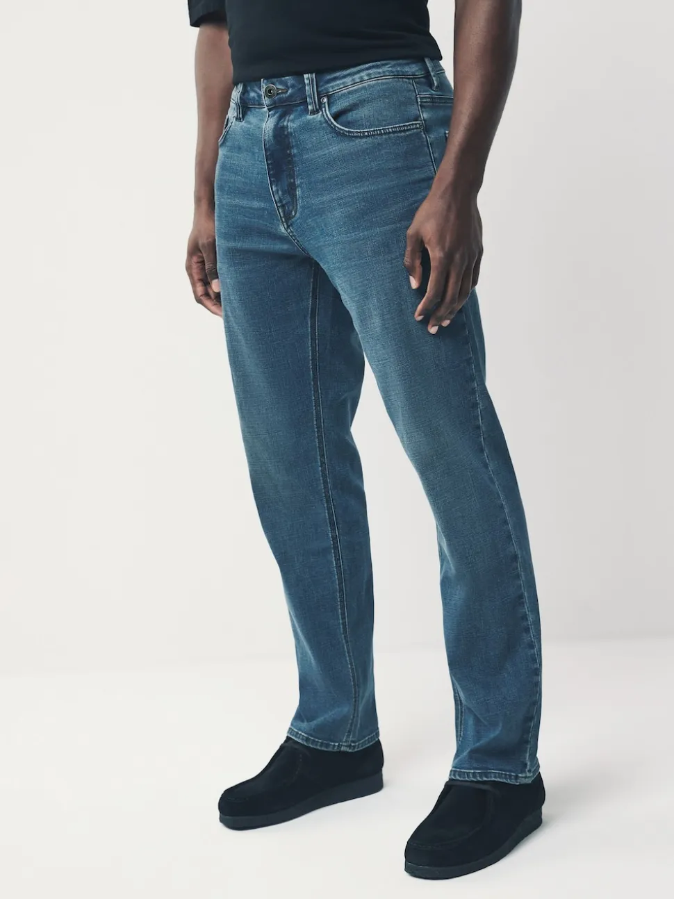 Blue Light Straight Fit Motionflex Jeans