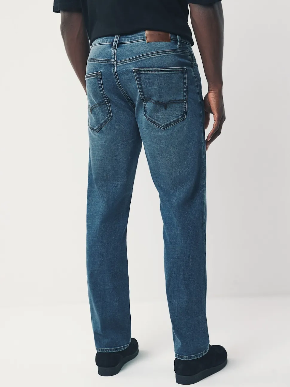 Blue Light Straight Fit Motionflex Jeans
