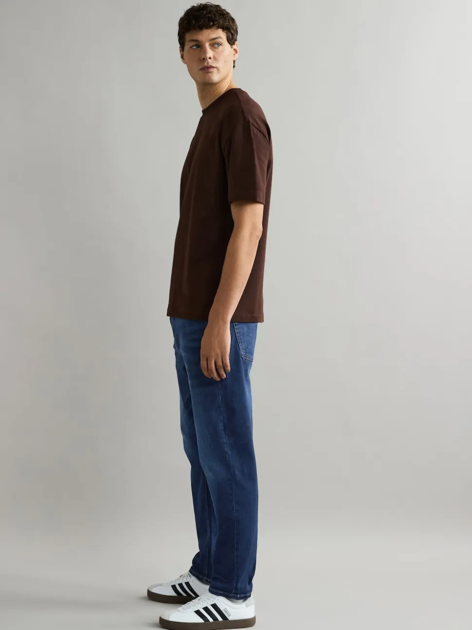 Blue Mid Regular Tapered Fit Classic Stretch Jeans
