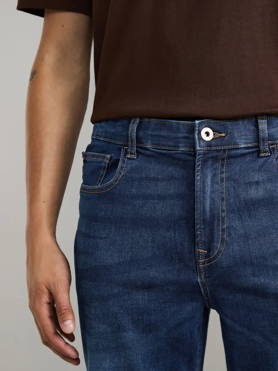 Blue Mid Regular Tapered Fit Classic Stretch Jeans
