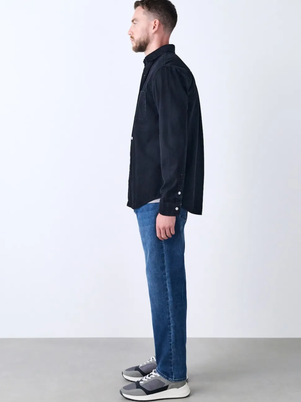 Blue Mid Regular Tapered Fit Motionflex Jeans