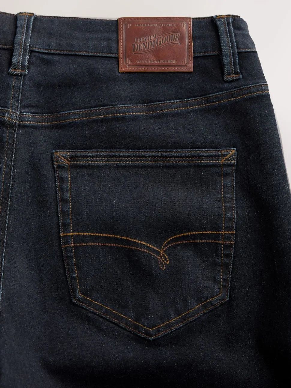 Blue Rinse Relaxed Fit Motionflex Jeans
